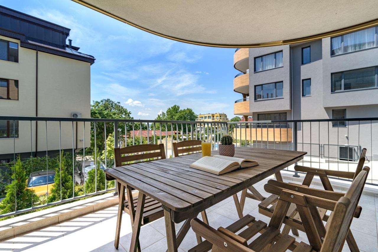 Freddo Apartment - Coral Residence Complex With Parking & Pool Varna ภายนอก รูปภาพ